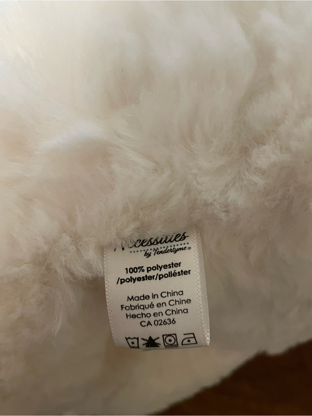 *NOT A JELLYCAT* Soft White Teddy Bear - Picture 3 of 3